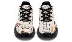 Chunkysneakers-105AbstractLineDrawing04499-BW-YWV-STR6.jpg