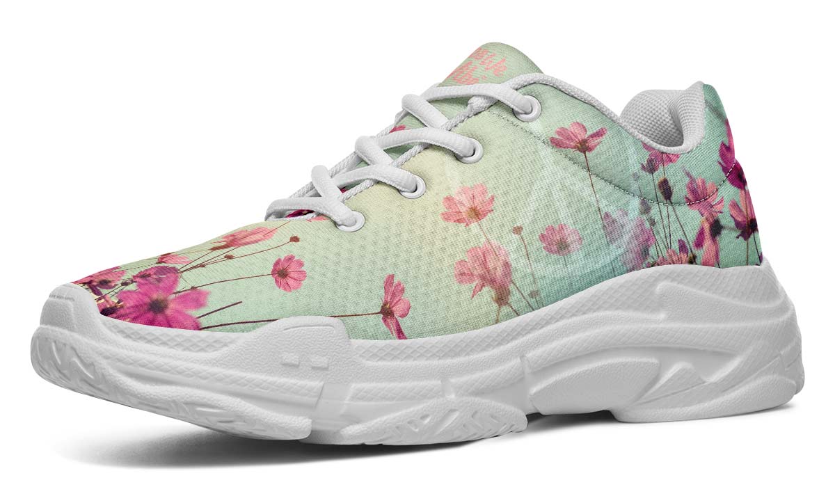 Chunkysneakers-307PeaceCosmos03665-WT-YWV-STR2.jpg