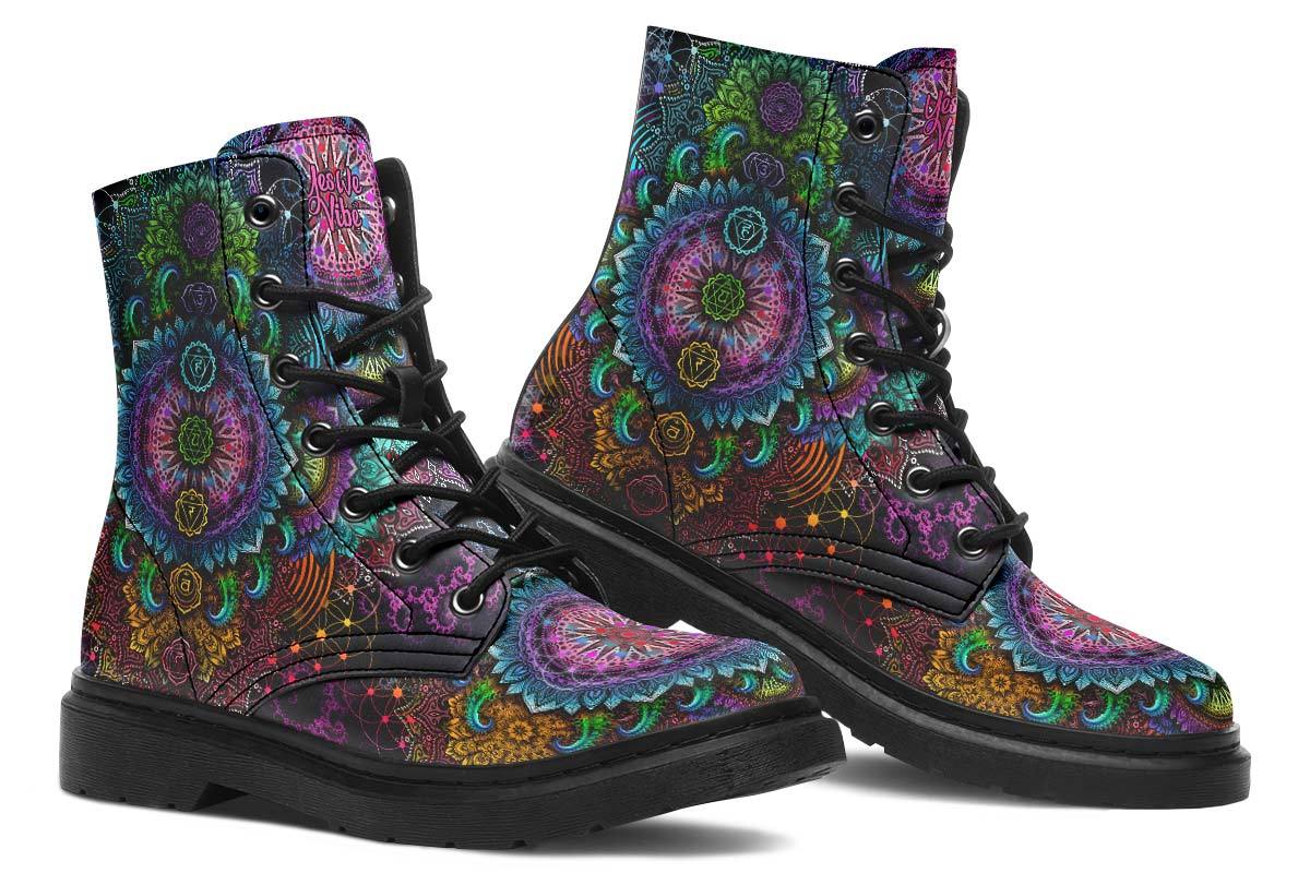 HFboots-105SuperChakra00430-Blk-YWV-STR8.jpg